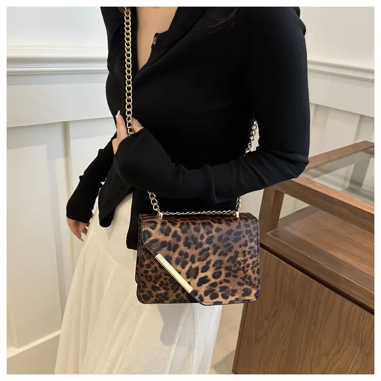 Leopard Print Chain Shoulder Bag for Women — feature 15