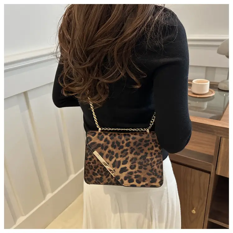 Leopard Print Chain Shoulder Bag for Women — feature 16