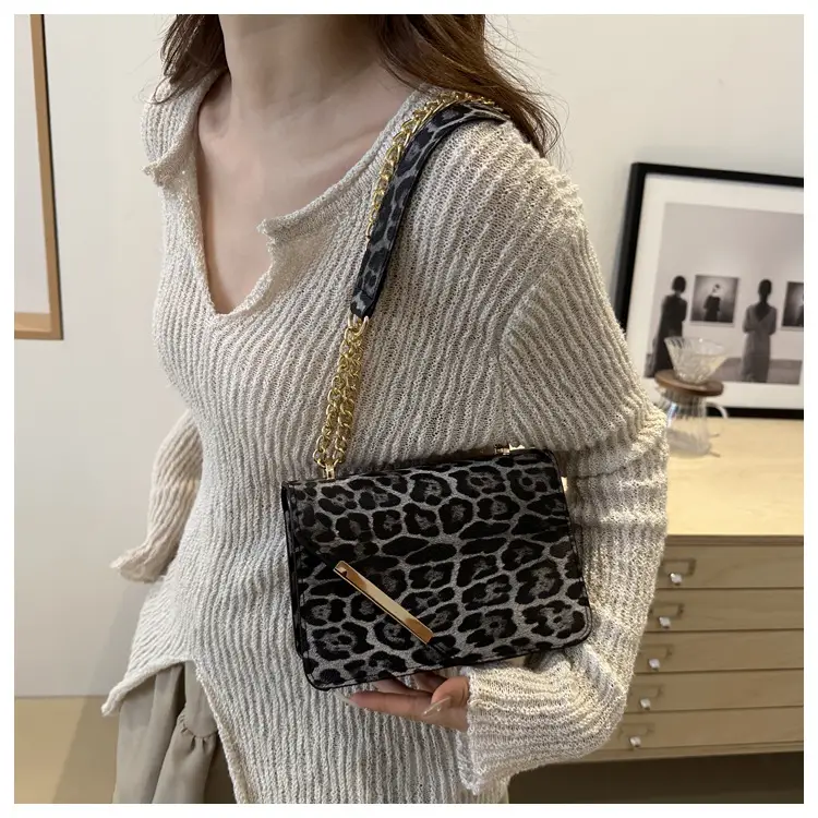 Leopard Print Chain Shoulder Bag for Women — feature 18