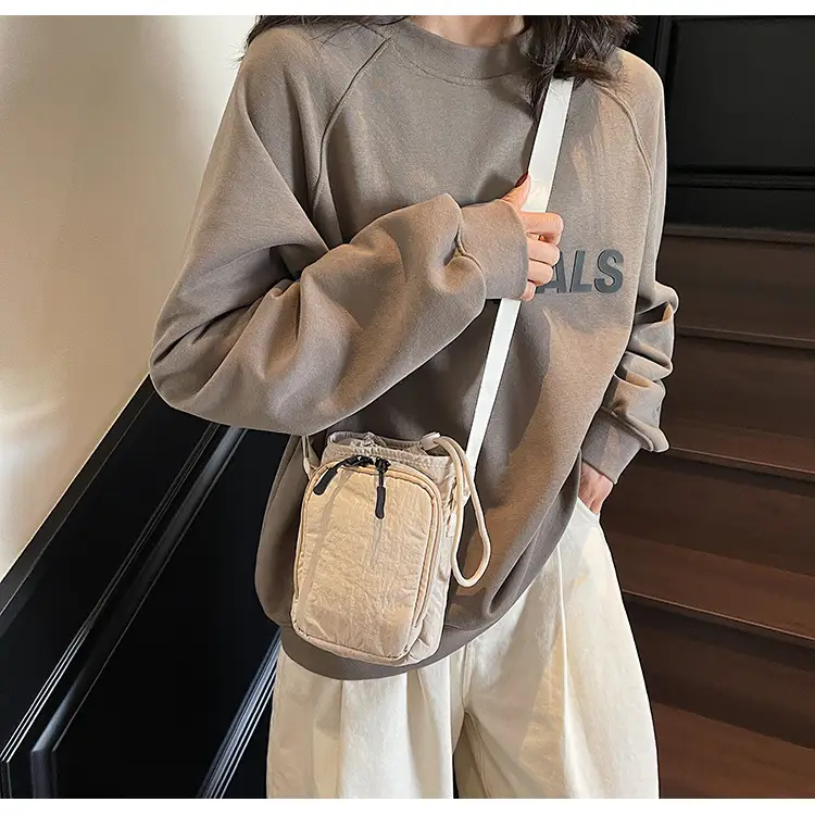 Black Japanese Canvas Shoulder Bag for Women 2025 — feature 15