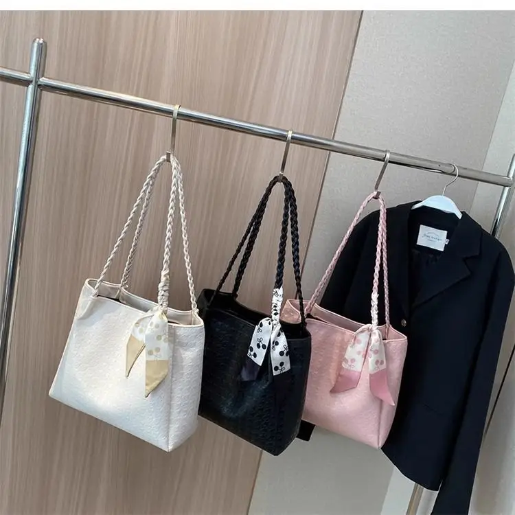 Pink Textured Shoulder Bag for Women 2026 Spring — feature 7