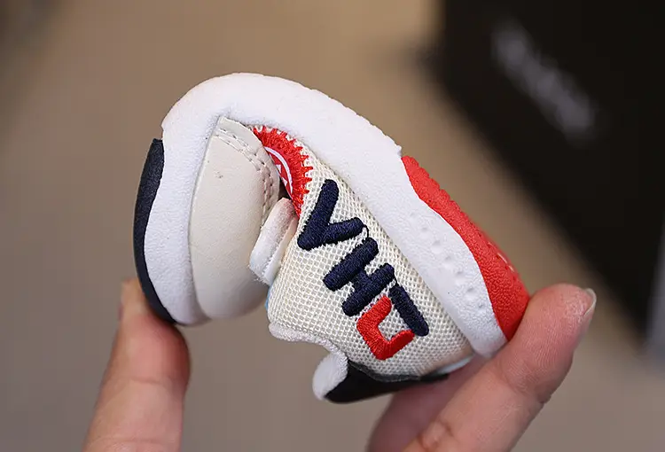 Boys Sneakers White Blue Mesh Non-Slip Toddler Shoes — feature 10