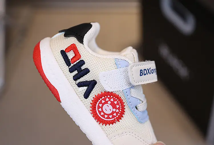 Boys Sneakers White Blue Mesh Non-Slip Toddler Shoes — feature 8