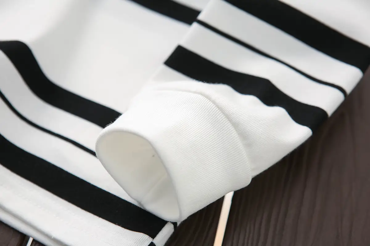 2025 Boys Long Sleeve Striped T-Shirt Medium Large — feature 9