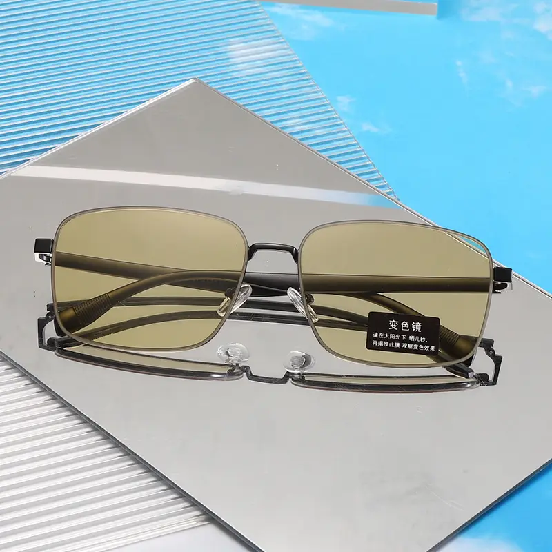 Men's Light-Sensitive Polarized Sunglasses UV400 Nylon - Image 7