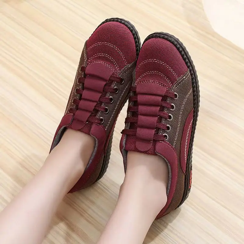 Spring and Autumn New Old Beijing Cloth Shoes Women's Mother Shoes Lightweight Non-slip Flat Milk Shoes Comfortable Soft-soled Casual Single-layer Shoes - Image 5