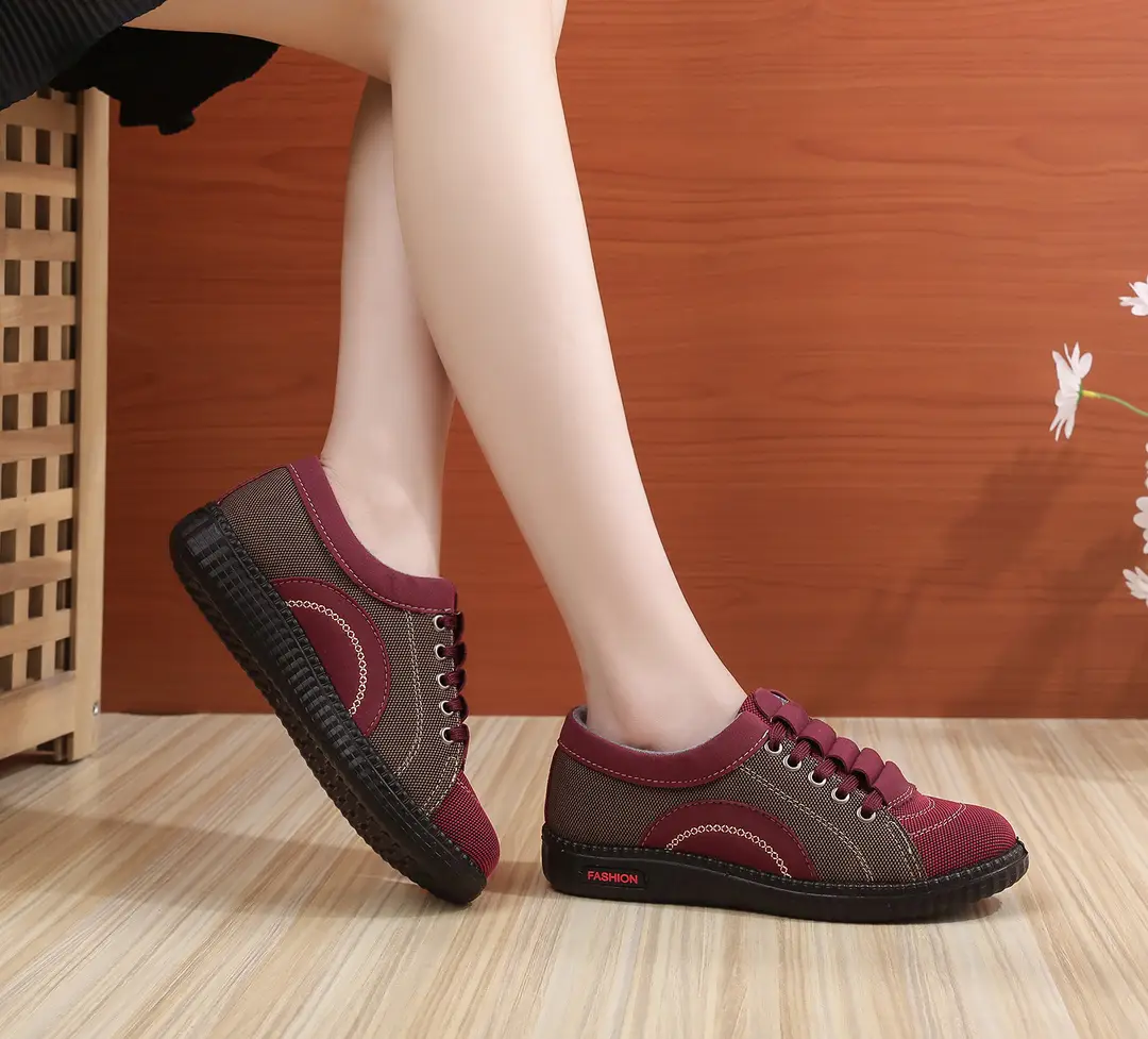 Spring and Autumn New Old Beijing Cloth Shoes Women's Mother Shoes Lightweight Non-slip Flat Milk Shoes Comfortable Soft-soled Casual Single-layer Shoes — feature 3