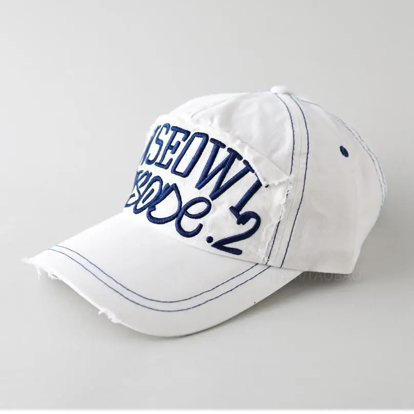 Korean Style Three-Dimensional Letter Embroidered Baseball Cap Men Women - Image 3