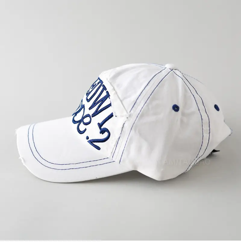 Korean Style Three-Dimensional Letter Embroidered Baseball Cap Men Women — feature 2