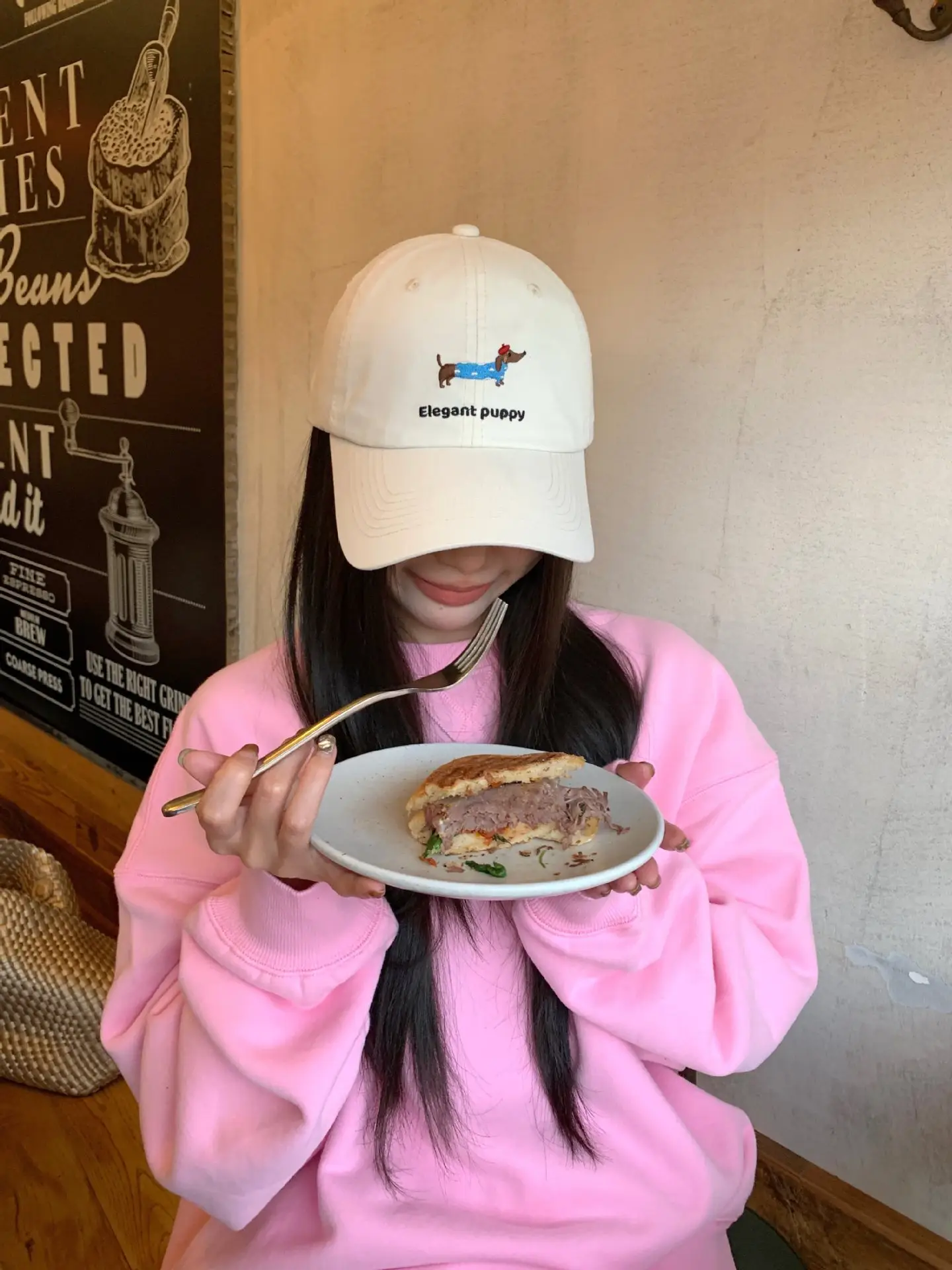 Black Elegant Puppy Hat for Women — feature 17