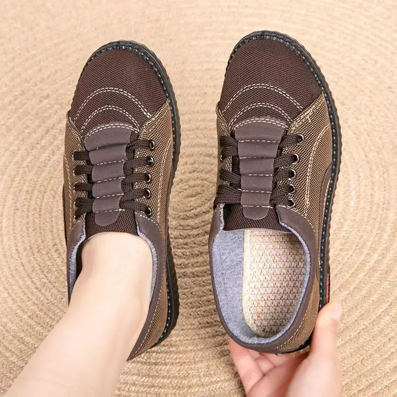 Old Beijing Cloth Shoes Women's Spring and Autumn New Mothers' Shoes Lightweight Non-slip Flat Milk Shoes Soft-soled Casual Single-layer Shoes - Image 6