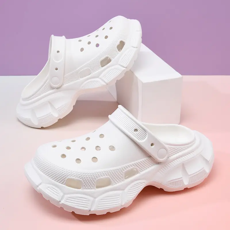 Summer Thick-soled EVA Hole Shoes Women's Small Size Elevated Slip-on Slippers Anti-slip Deodorant Breathable Outer Wear Sandals