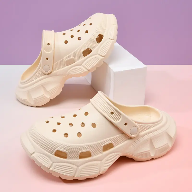 Summer Thick-soled EVA Hole Shoes Women's Small Size Elevated Slip-on Slippers Anti-slip Deodorant Breathable Outer Wear Sandals