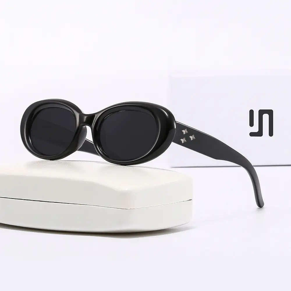 Korean Style Women Sunglasses UV400 Black - Image 9