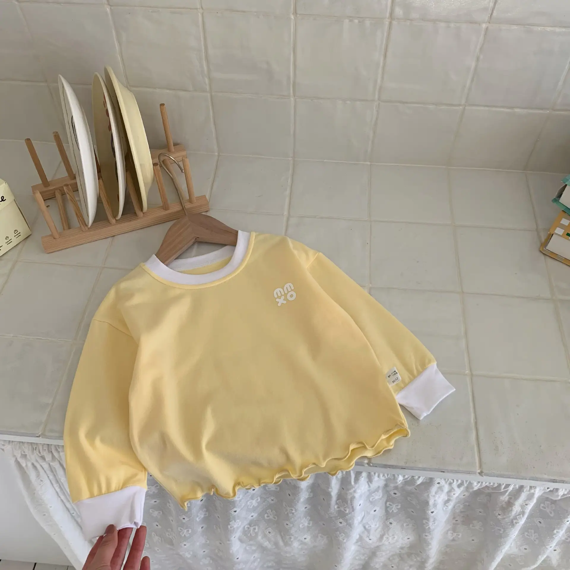 Children's Long Sleeve T-Shirt Solid Beige Spring Base — feature 2