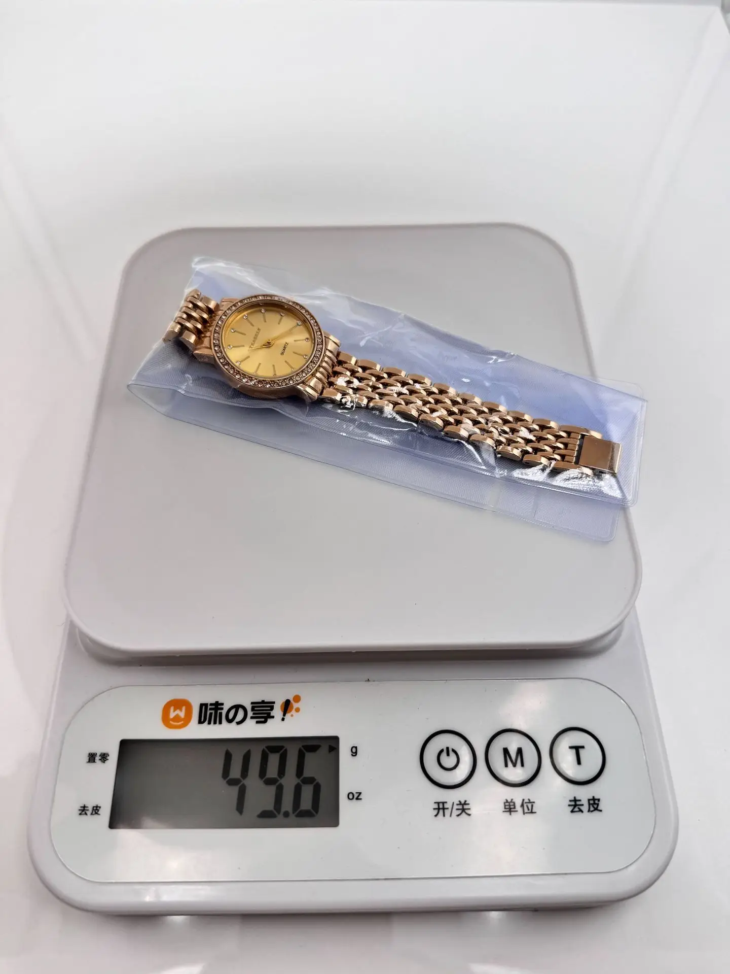 Tearsly Diamond Encrusted Gold Women's Quartz Watch — feature 4