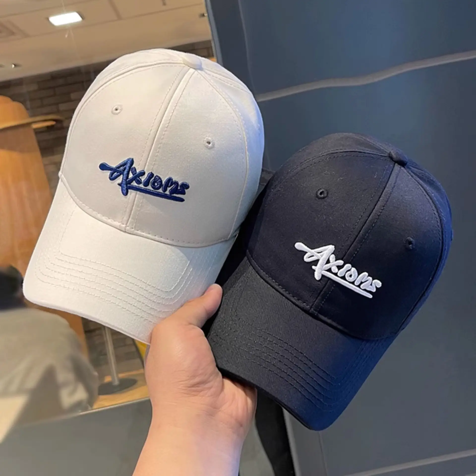 2025 Letter Embroidered Baseball Cap Women Men Navy Blue — feature 1