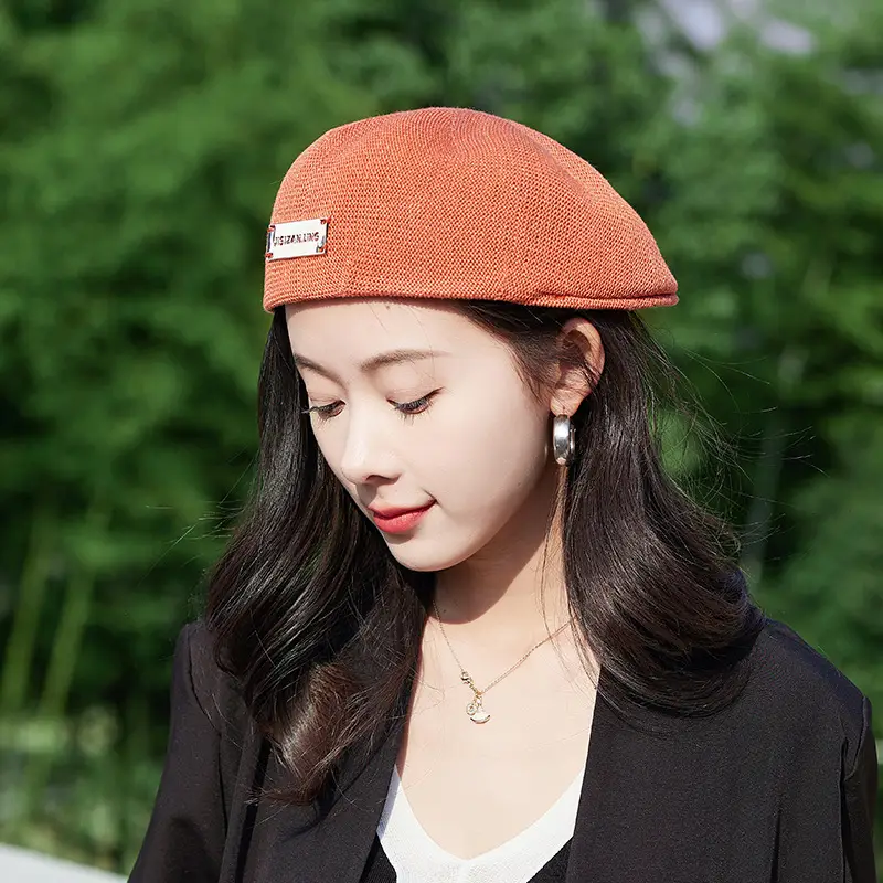 Women Korean Style Forward Hat with Metal Label