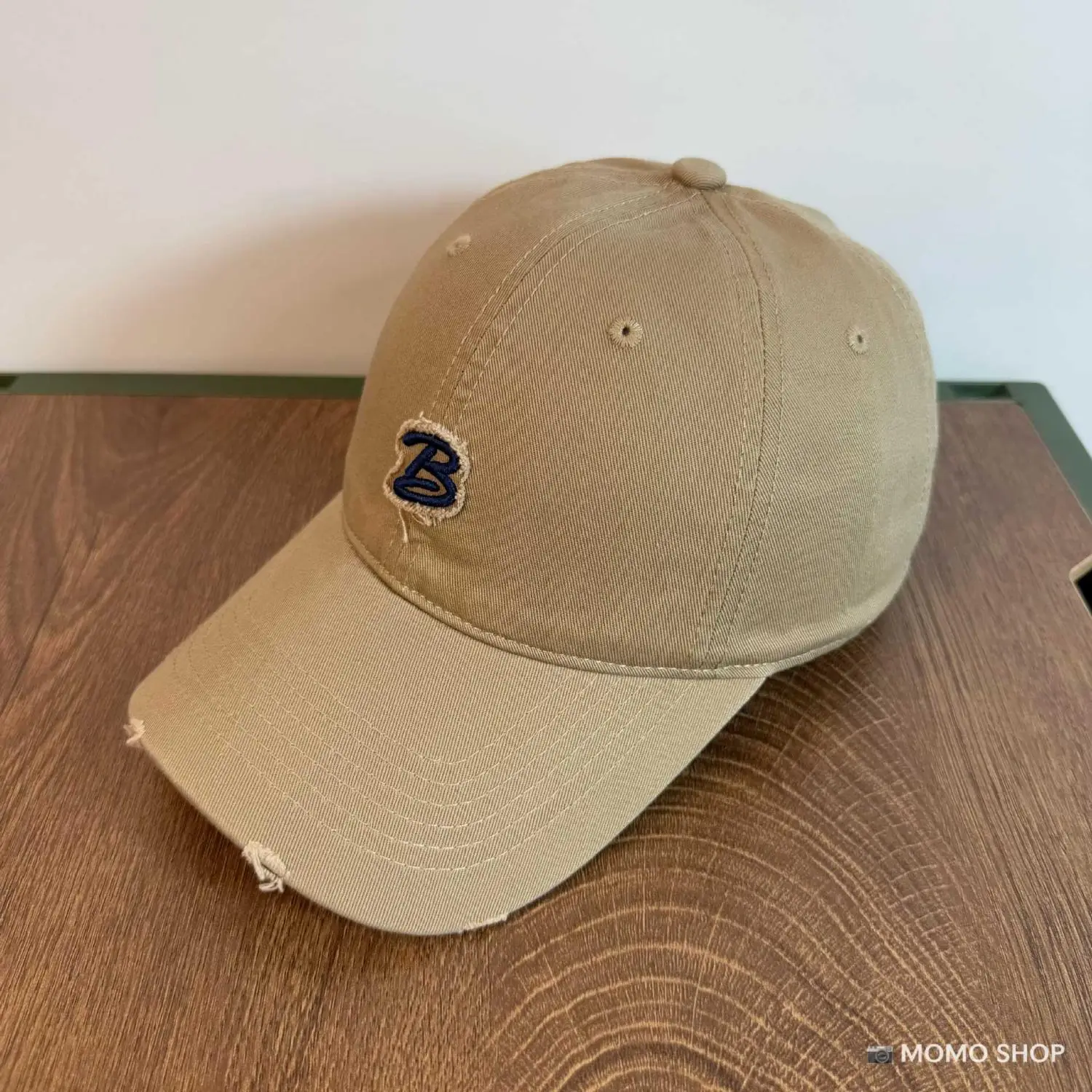 Vintage B-Brave Gray Baseball Cap with Wide Brim — feature 10