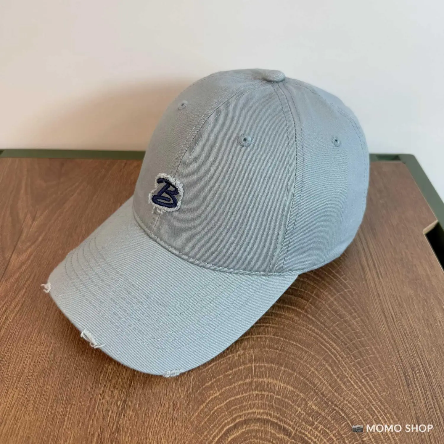Vintage B-Brave Gray Baseball Cap with Wide Brim — feature 11