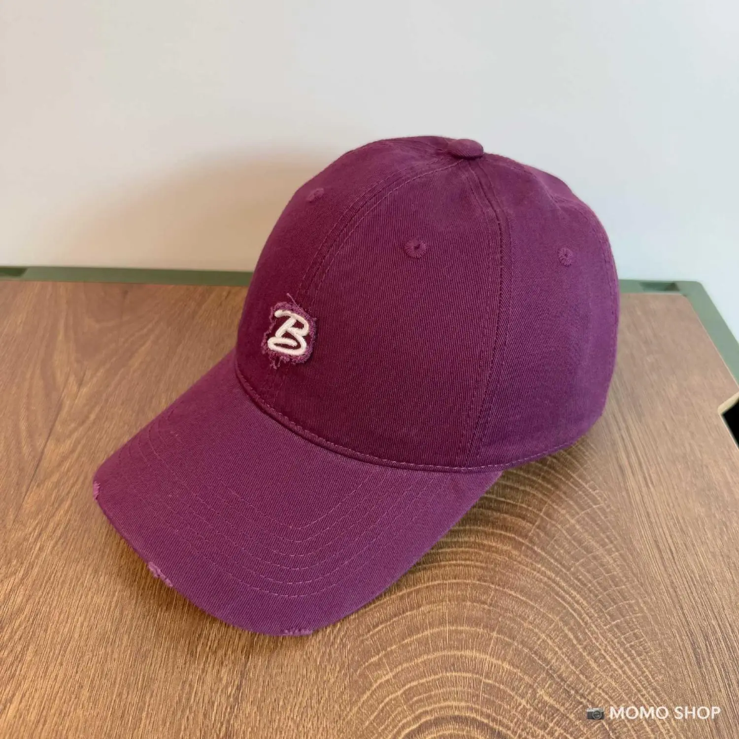 Vintage B-Brave Gray Baseball Cap with Wide Brim — feature 13