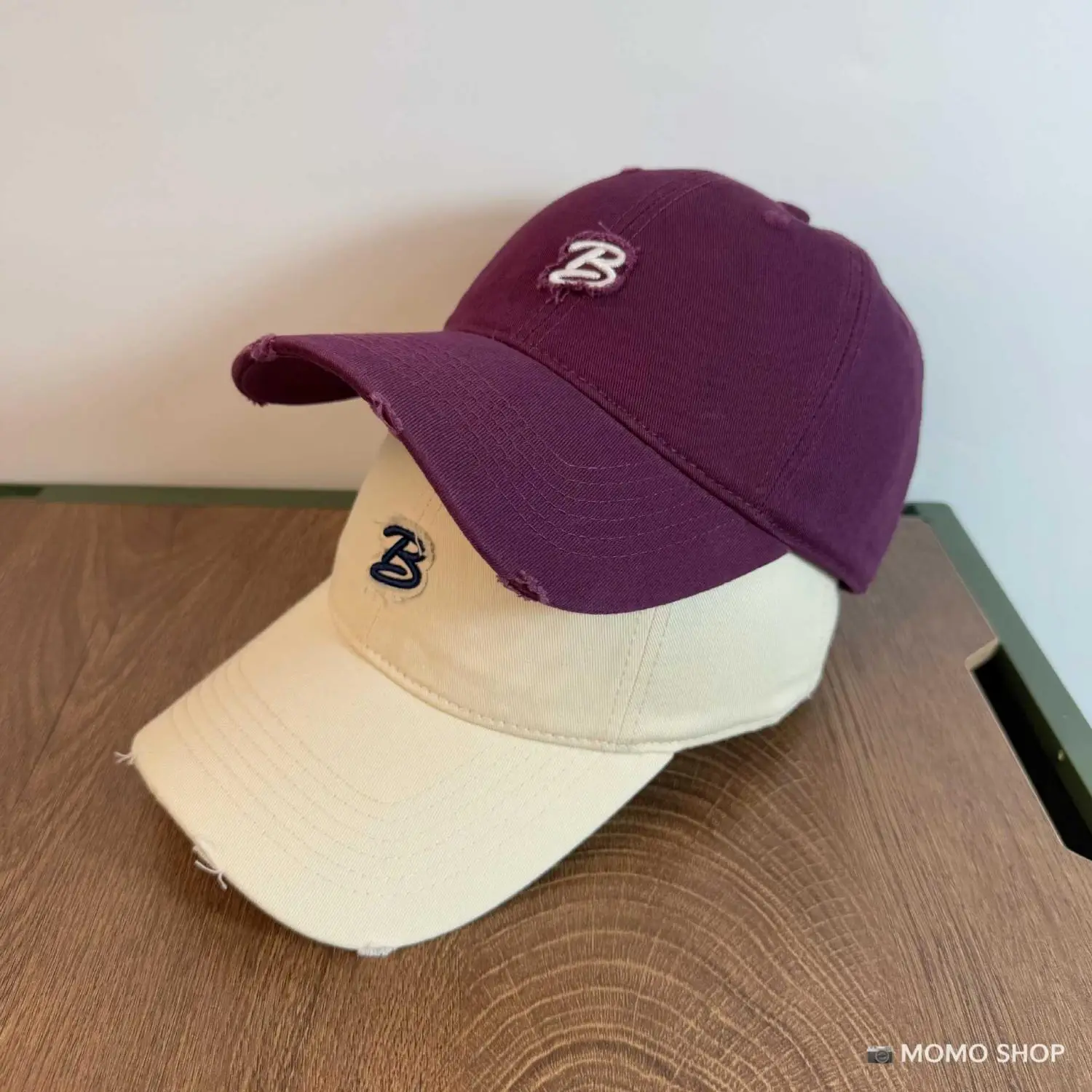 Vintage B-Brave Gray Baseball Cap with Wide Brim — feature 7