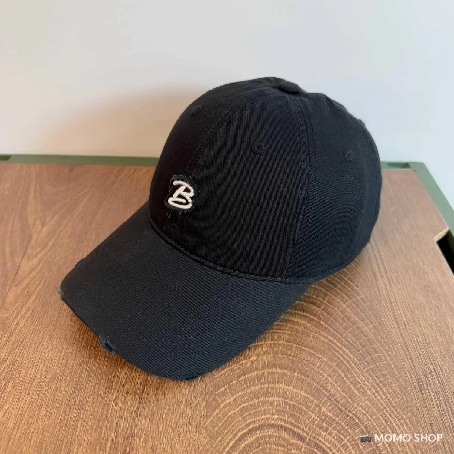 Vintage B-Brave Gray Baseball Cap with Wide Brim — feature 8