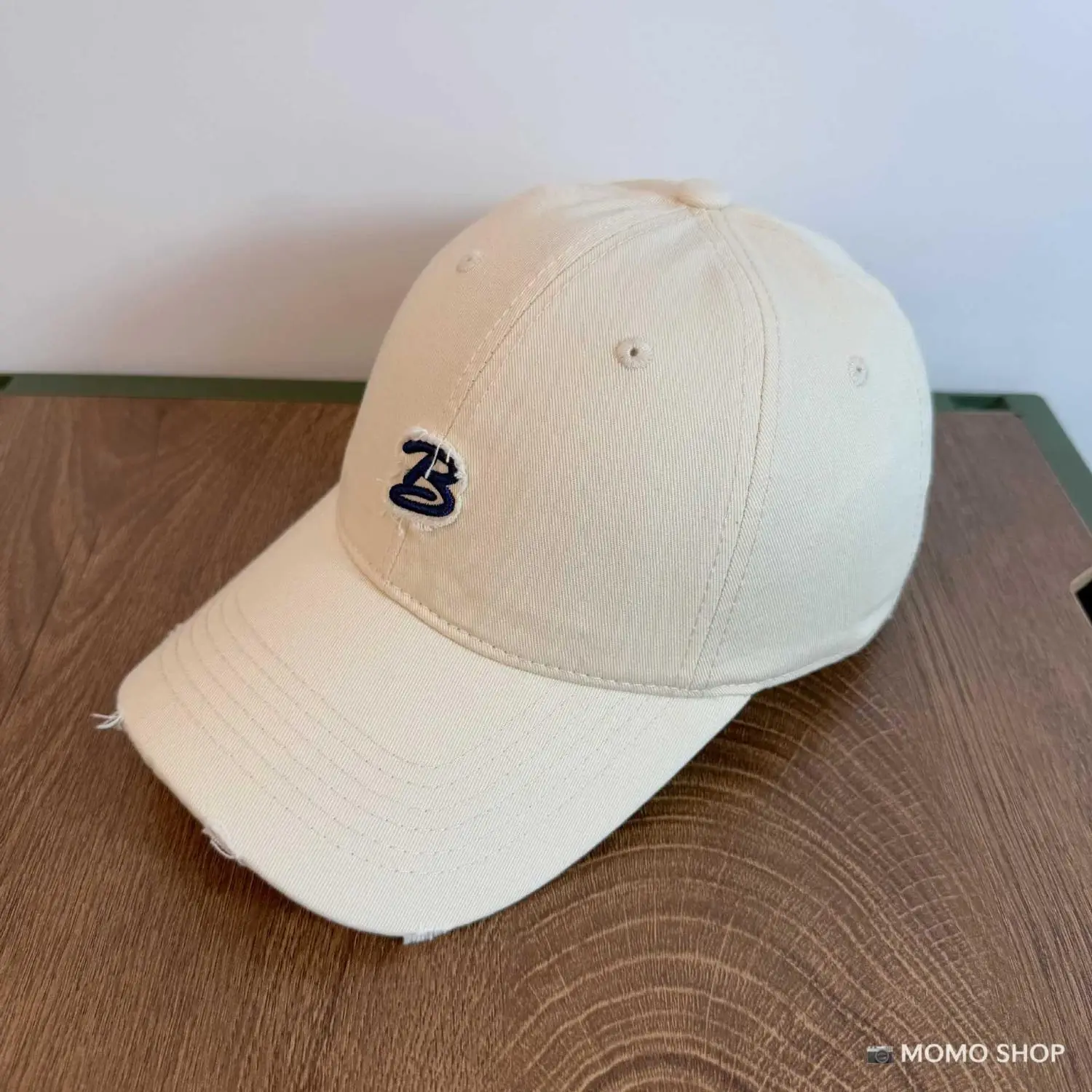 Vintage B-Brave Gray Baseball Cap with Wide Brim — feature 9