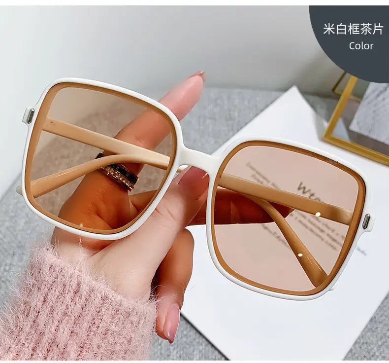 Men Women Square Frame UV400 Sunglasses Black