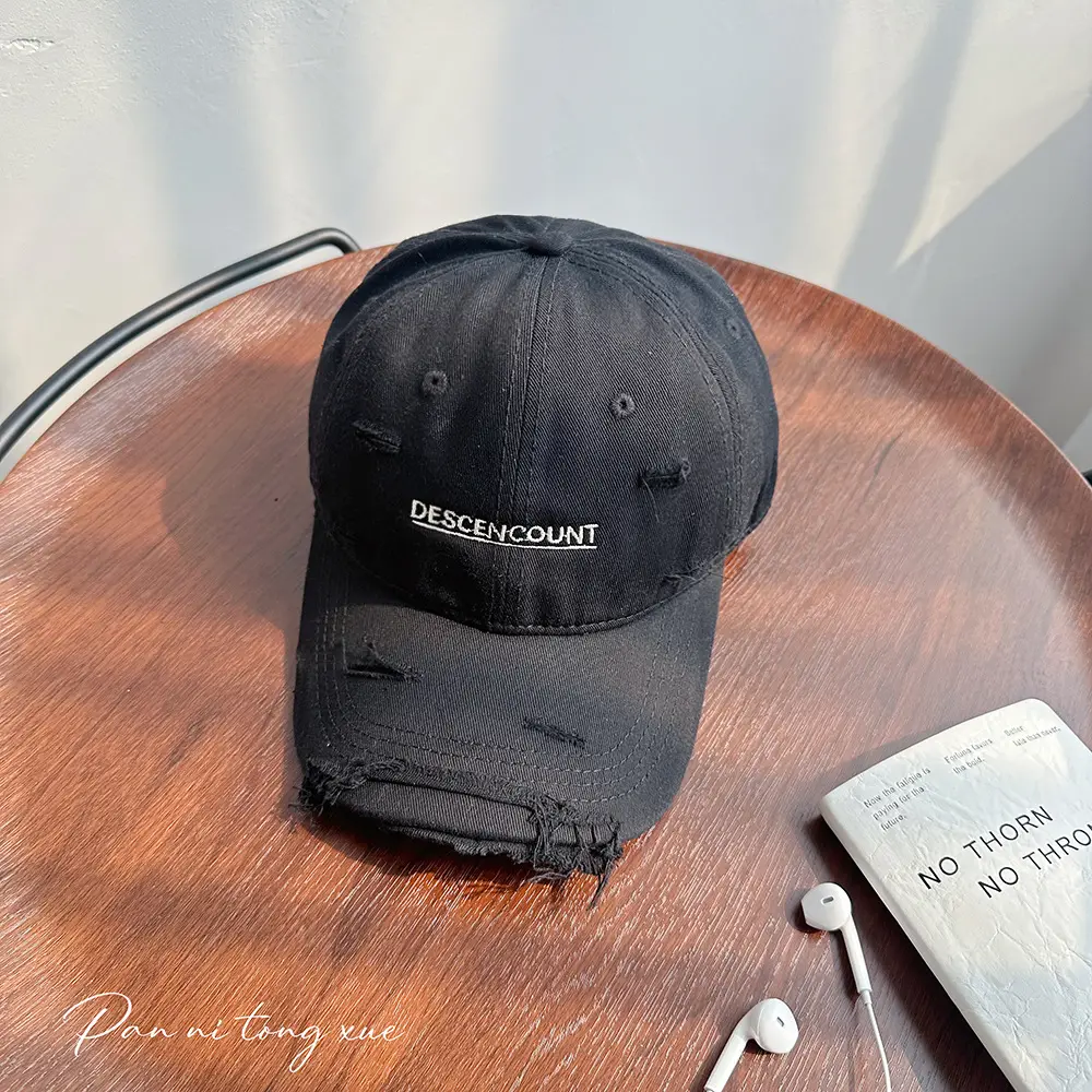 Korean Letter Embroidered Baseball Caps for Men Women