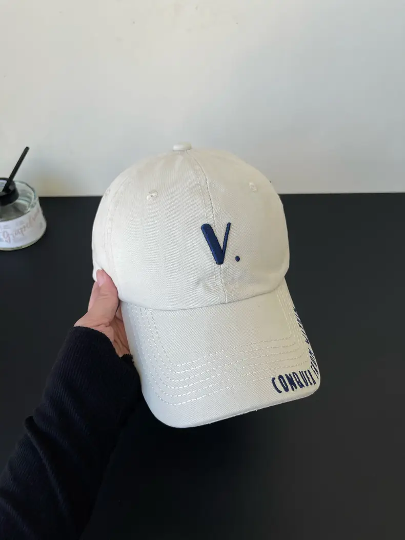 Korean-style Black Baseball Cap with Wide Brim for Men Women — feature 12