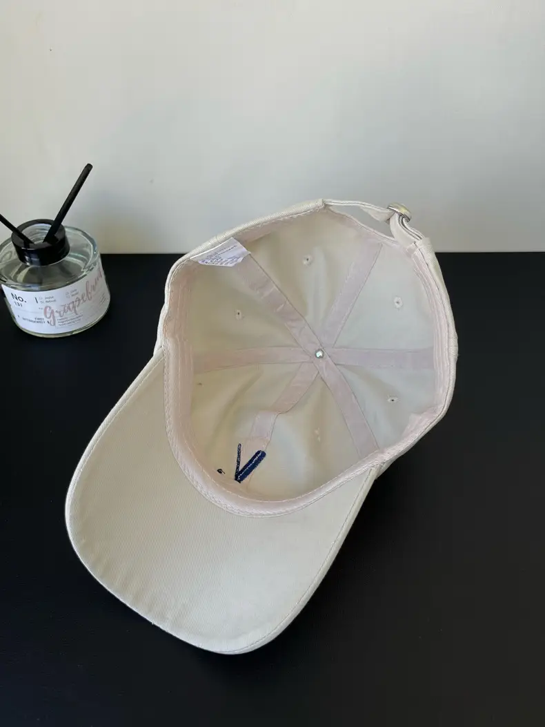 Korean-style Black Baseball Cap with Wide Brim for Men Women — feature 13