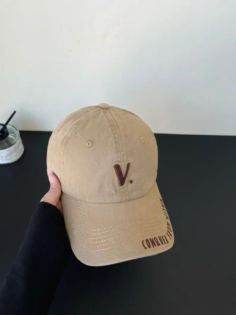Korean-style Black Baseball Cap with Wide Brim for Men Women — feature 15
