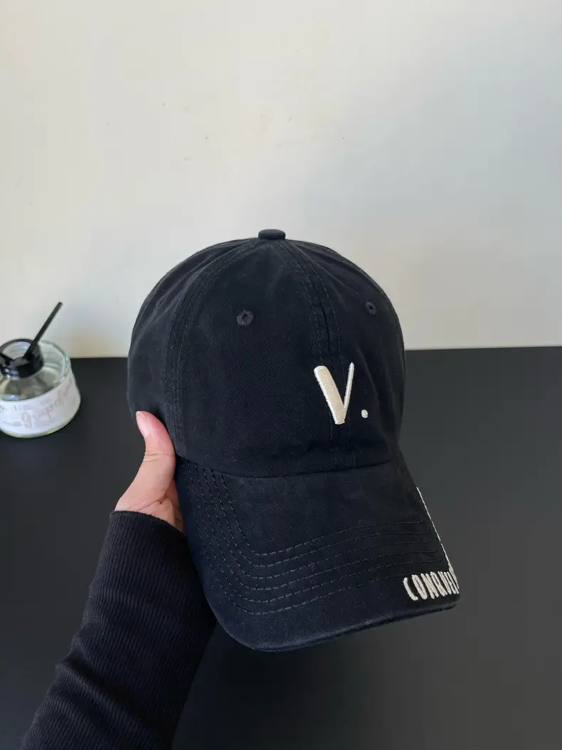 Korean-style Black Baseball Cap with Wide Brim for Men Women — feature 9