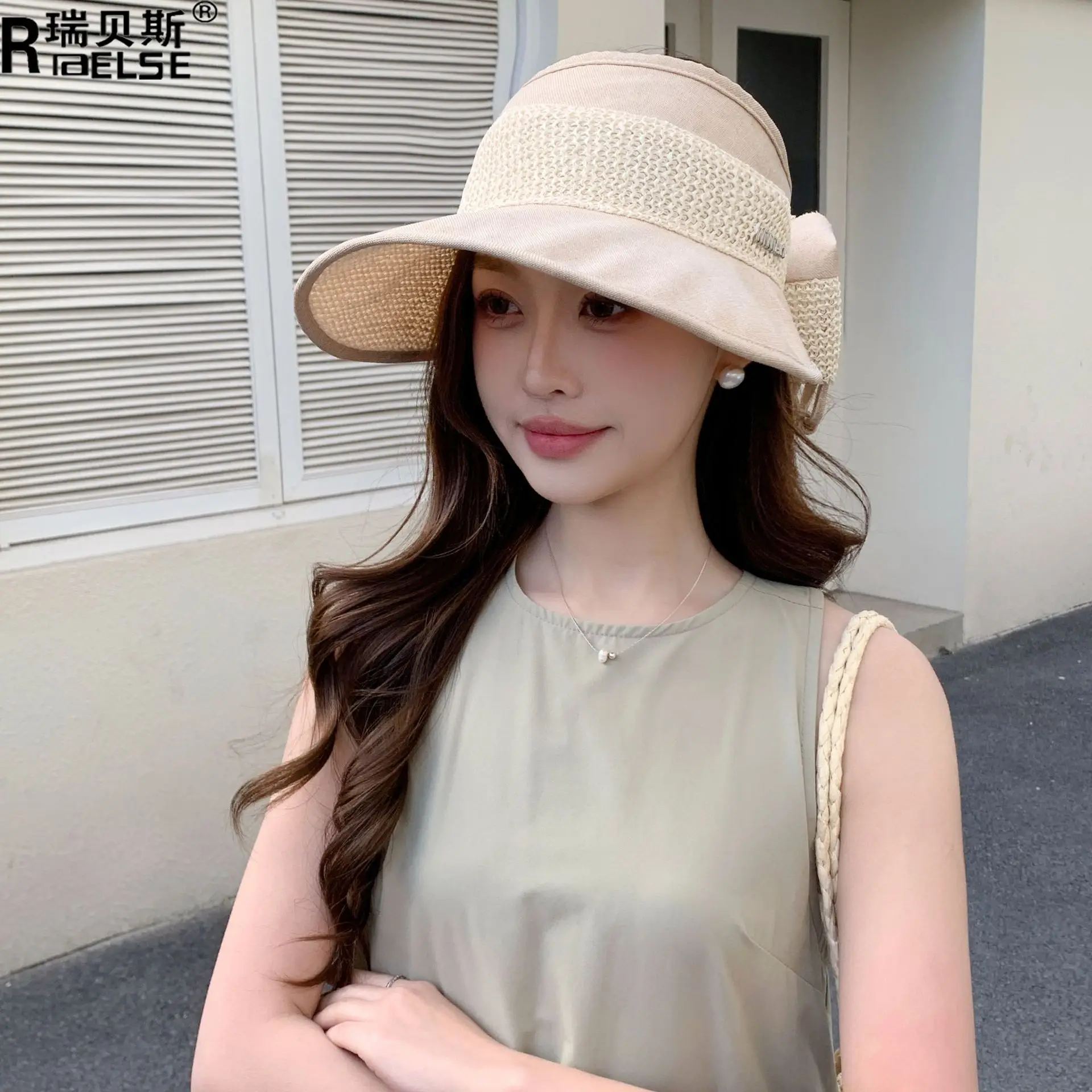 Women's Straw Hat with Bow for Summer Sunscreen