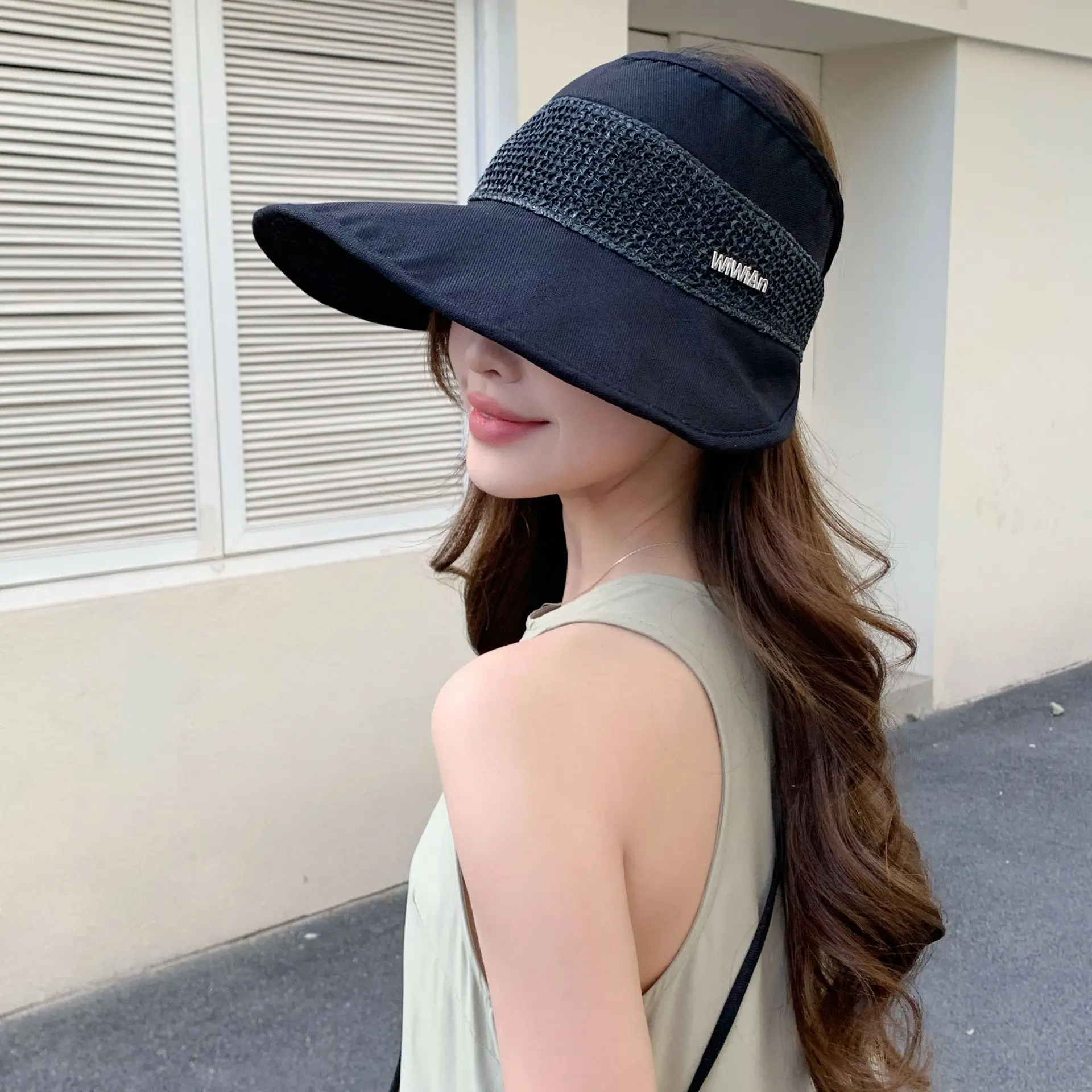 Women's Straw Hat with Bow for Summer Sunscreen