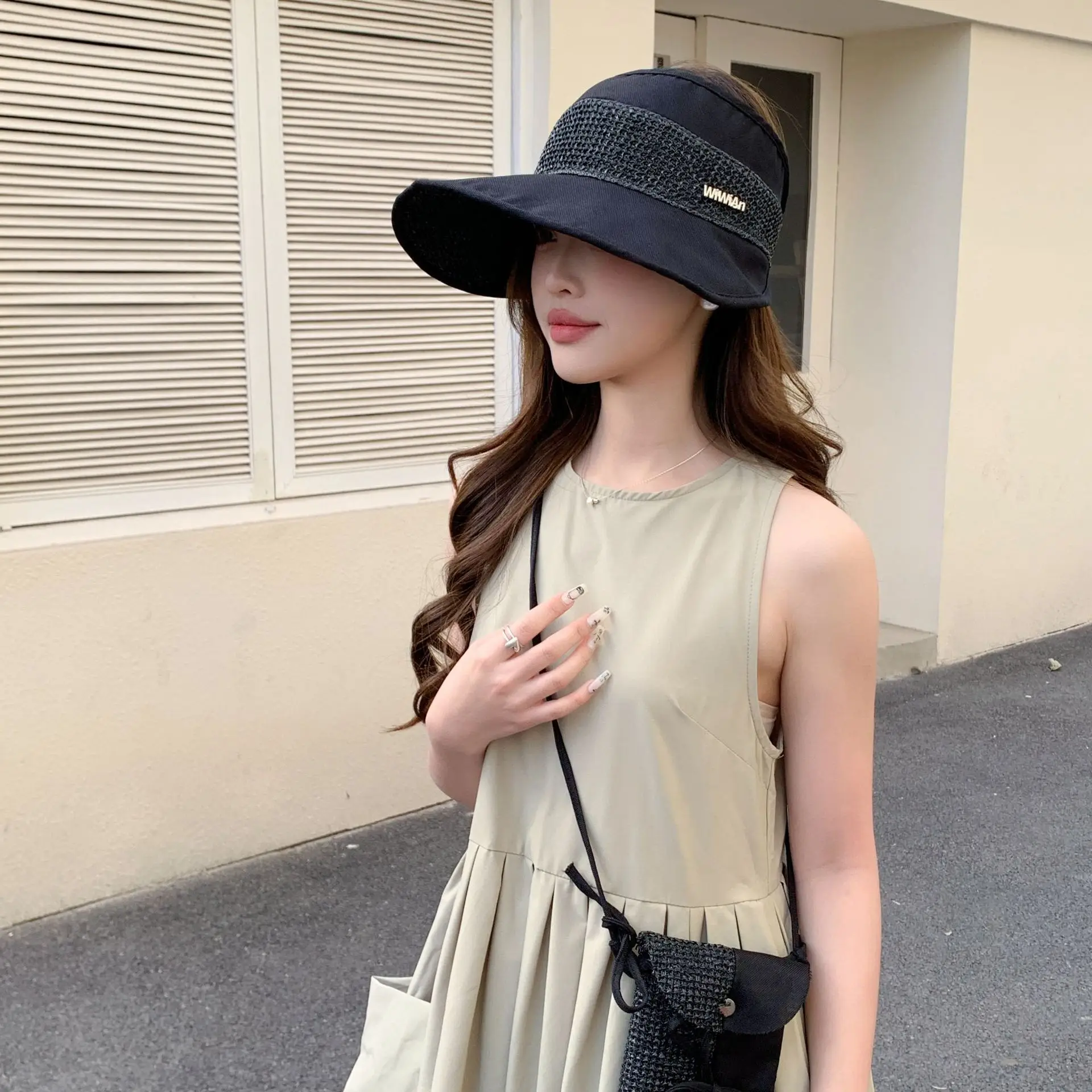 Women's Straw Hat with Bow for Summer Sunscreen