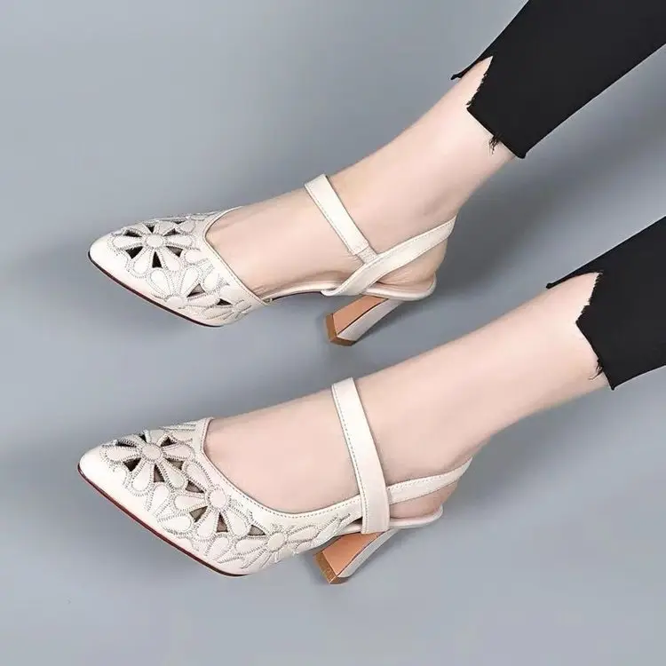 Women's Pointed Embroidered Heel Sandals Black 2025 — feature 2