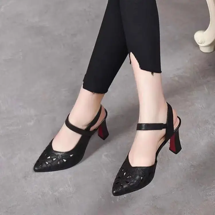 Women's Pointed Embroidered Heel Sandals Black 2025 — feature 4