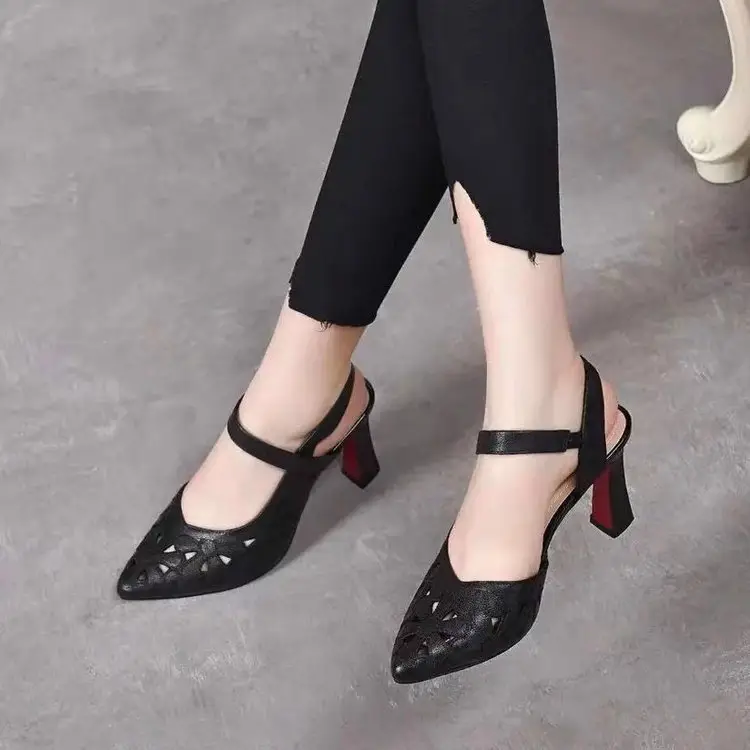 Women's Pointed Embroidered Heel Sandals Black 2025 — feature 6