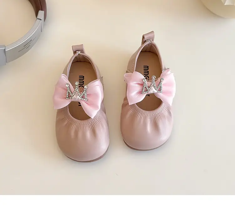 Girls Bow Princess Shoes 2025 Korean Style Leather Crown Rhinestone — feature 12