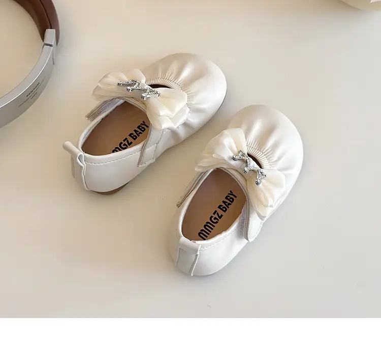 Girls Bow Princess Shoes 2025 Korean Style Leather Crown Rhinestone — feature 18