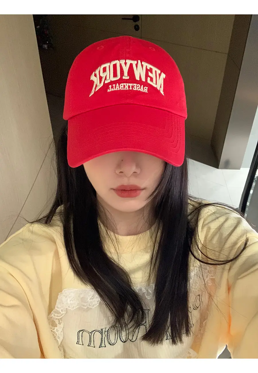 New York District Baseball Cap for Women Grey Large Brim — feature 8