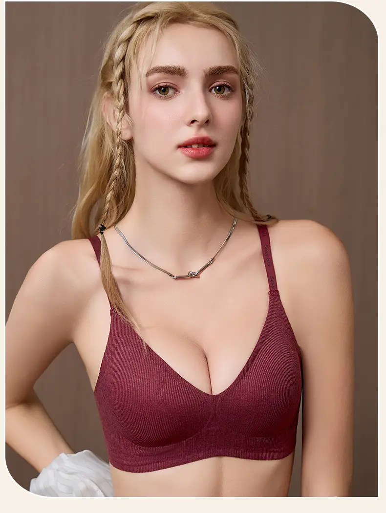 Traceless Women's Push-Up Bra Red Small — feature 24