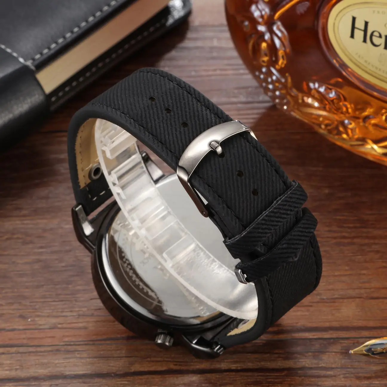 Men's Vintage Denim Strap Dual Time Zone Watch — feature 8