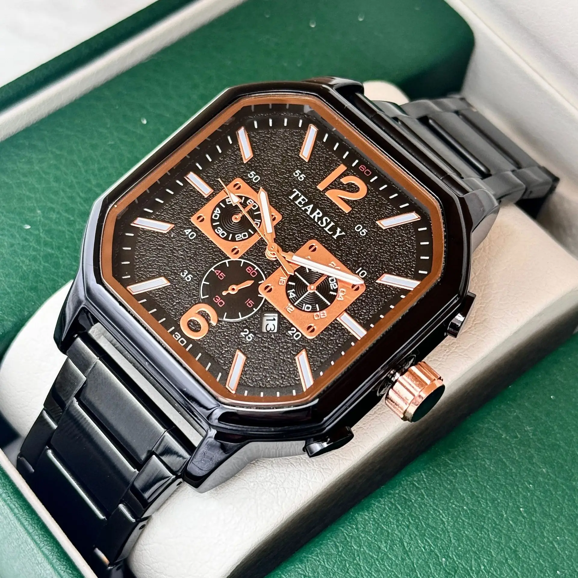 Luminous Quartz Sports Men's Square Watch with Calendar — feature 13