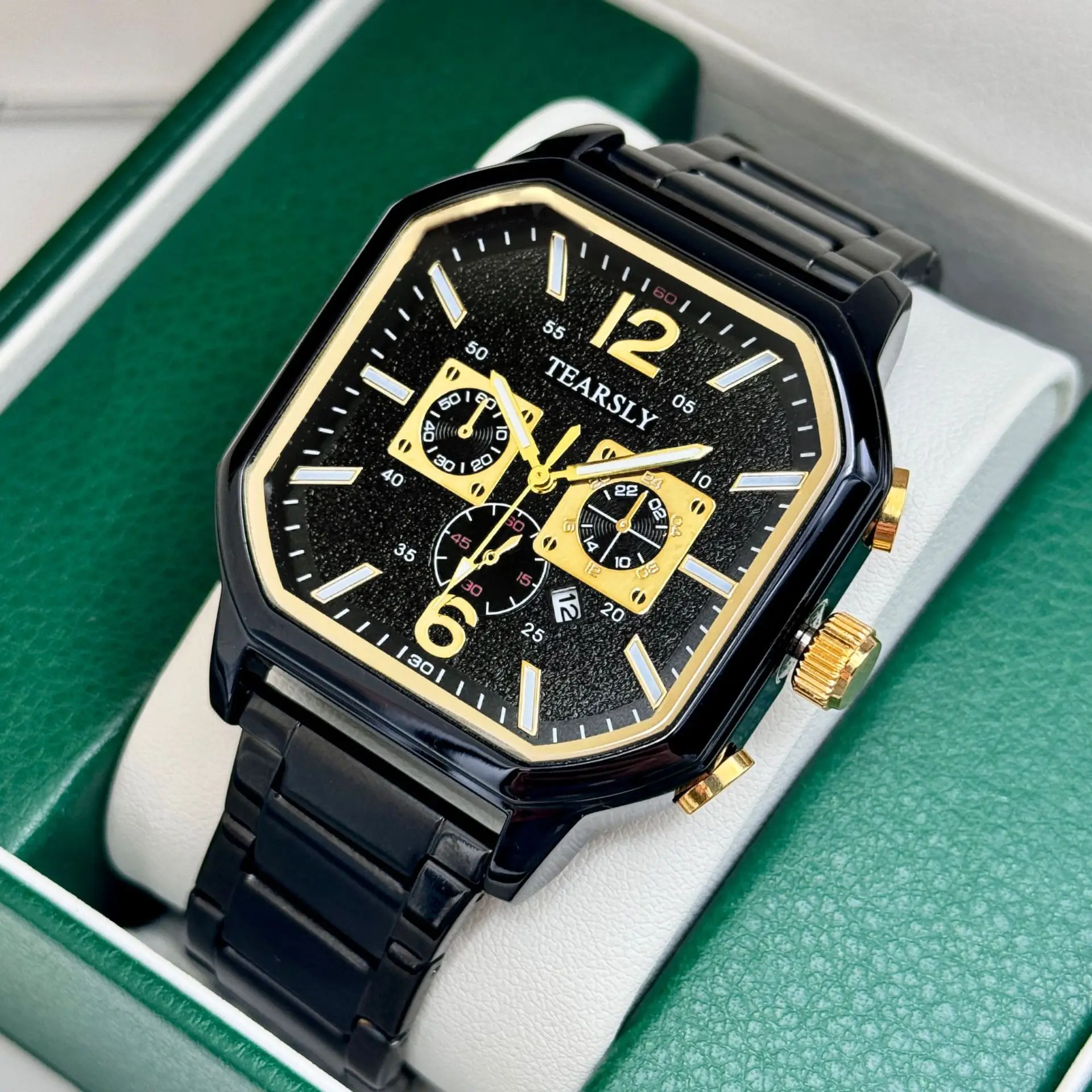 Luminous Quartz Sports Men's Square Watch with Calendar - Image 2