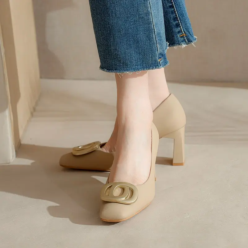 Square-Toe High-Heeled Shoes for Women with Chunky Heels, 2026 Spring/Summer New Style, Shallow Mouth, Niche Style, Elegant Office Work Shoes — feature 1