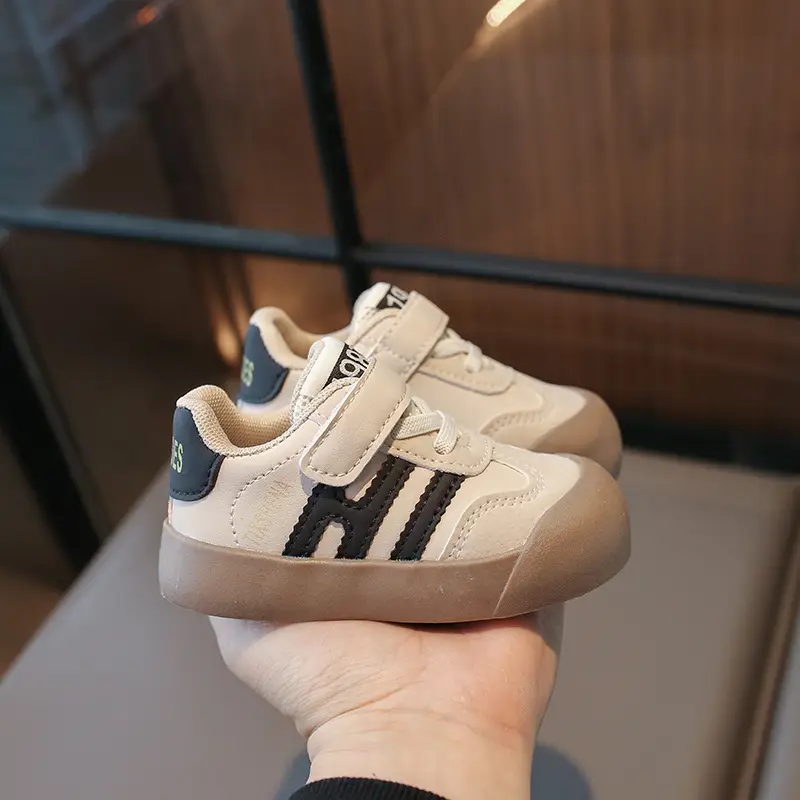 1-3 years old soft bottom baby toddler shoes 2025 spring and summer boys and girls all-match white shoes non-slip children's shoes - Image 6