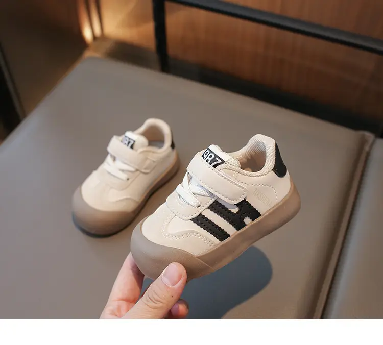 1-3 years old soft bottom baby toddler shoes 2025 spring and summer boys and girls all-match white shoes non-slip children's shoes — feature 7